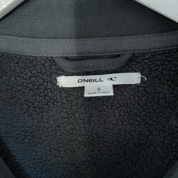 O’Neill Shacket - Picture 3 of 3